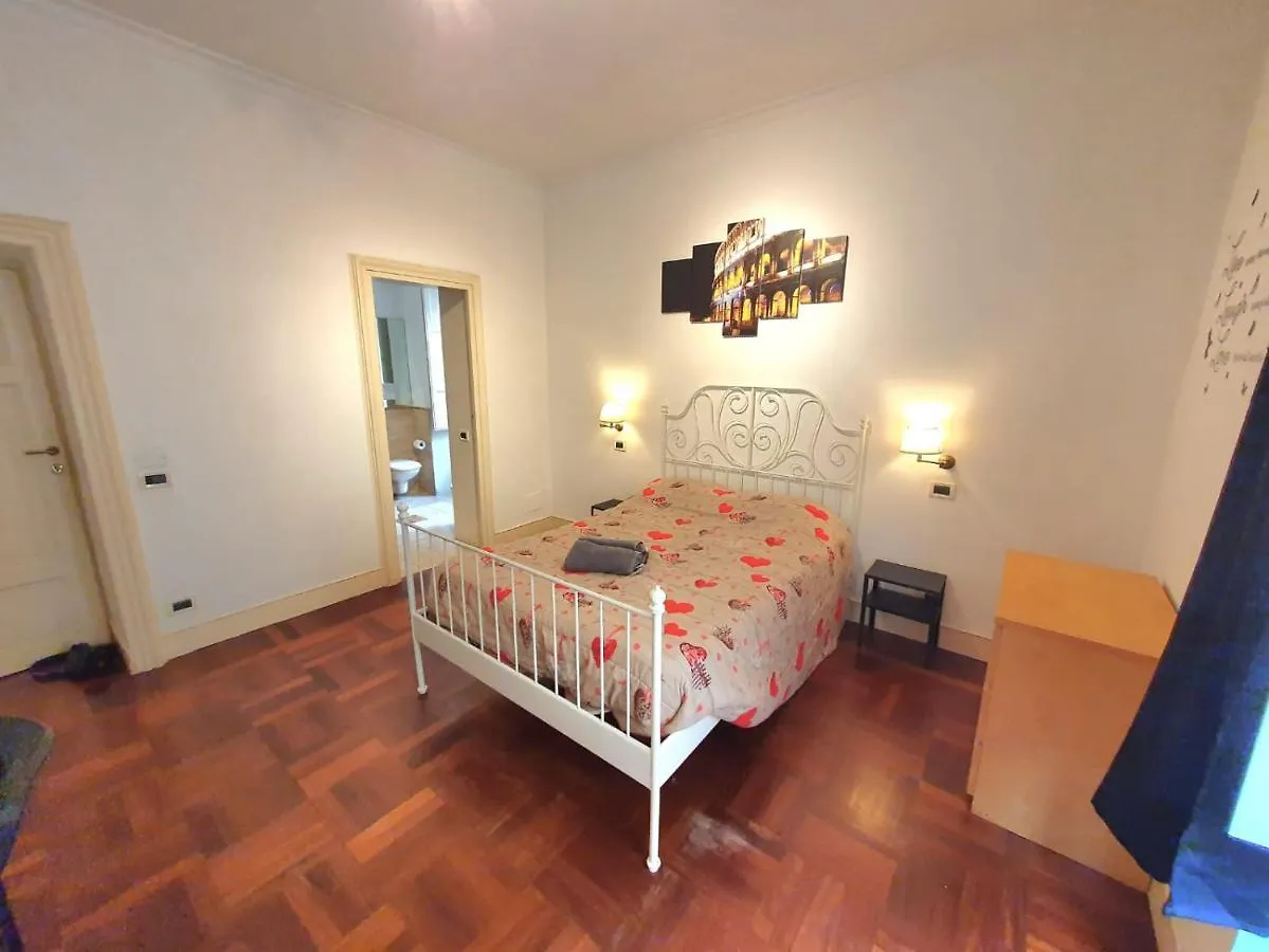 Apartment Holiday Room Naiadis Rome